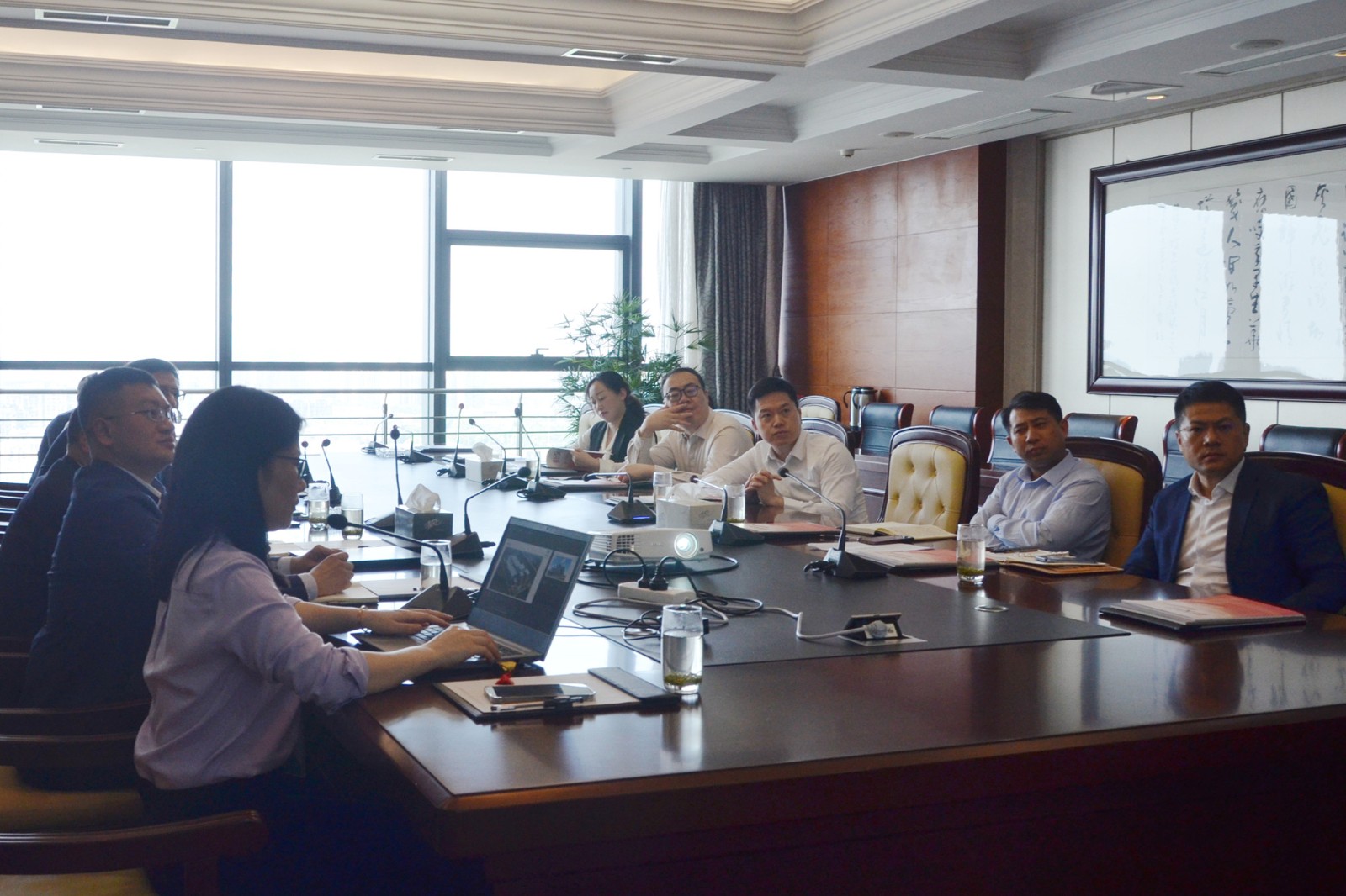 吴中区委常委、经开区党工委副书记、管委会副主任张华...