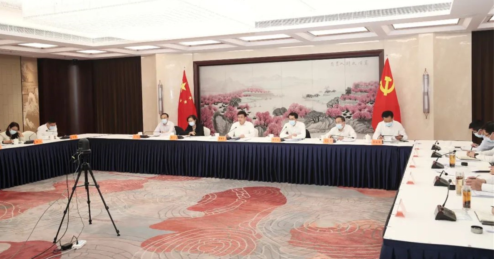 公司参加苏州市保产业链供应链、稳企业促发展座谈会