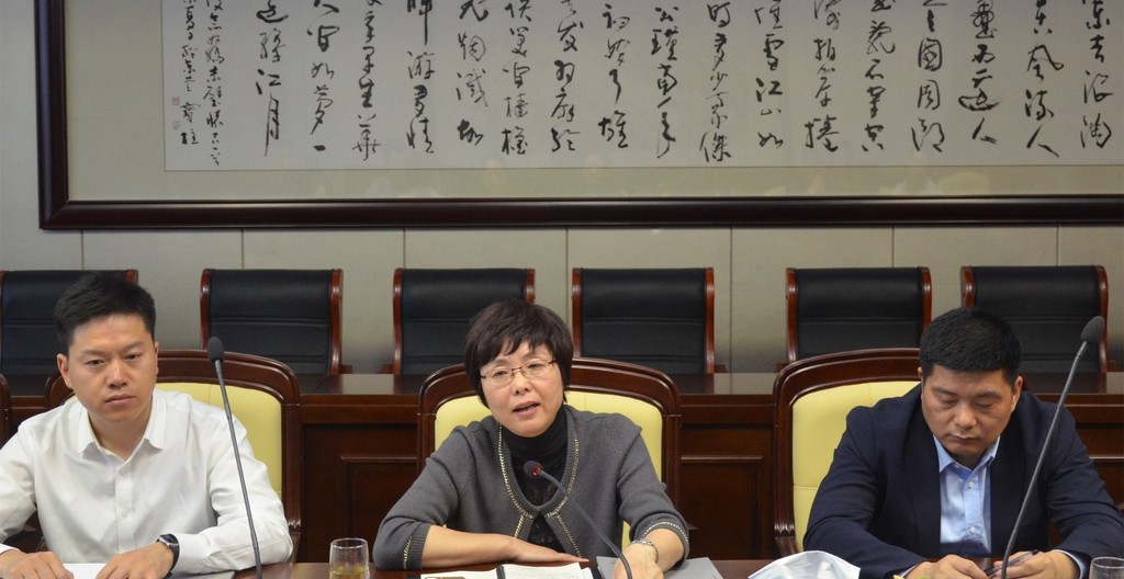 吴中区政府陈嵘区长带队到公司调研